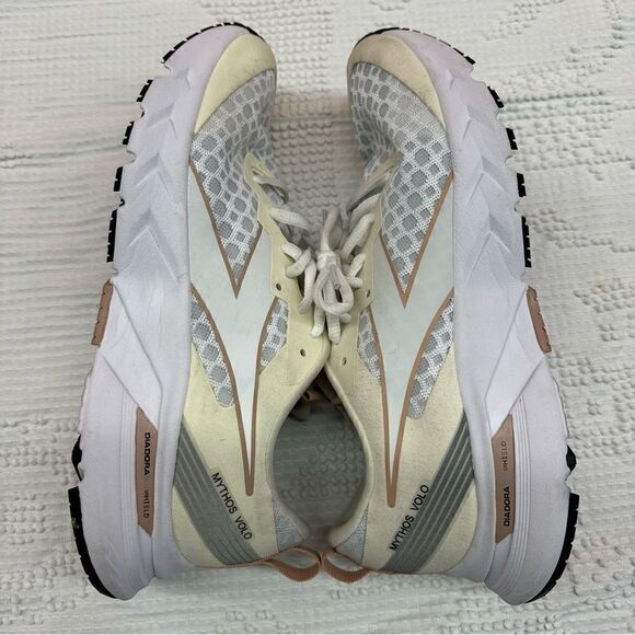 DIADORA ORTHOLITE WOMEN'S MYTHOS VOLO SIZE 9 - Picture 3 of 11
